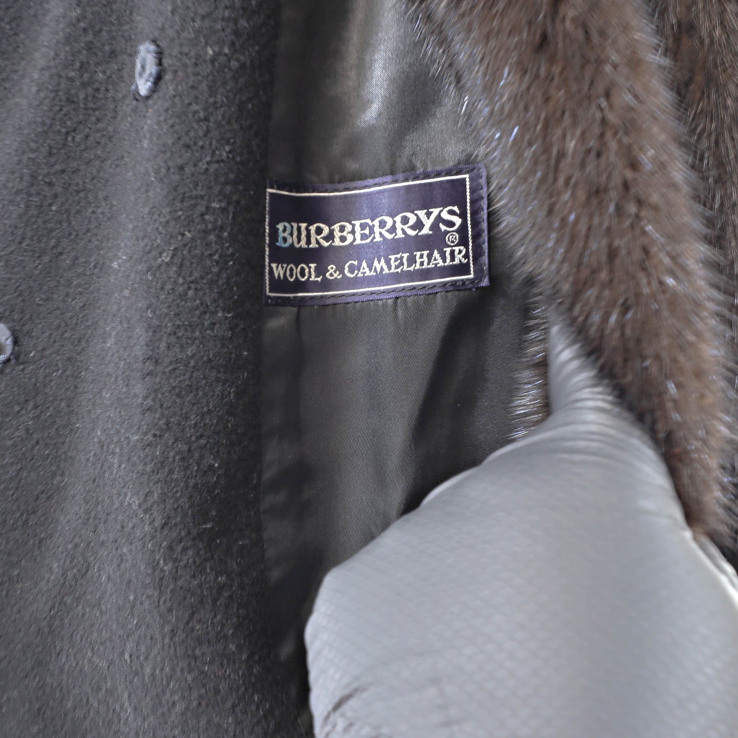 Burberrys Black Wool Coat with Detachable Mink Lining- Size M
