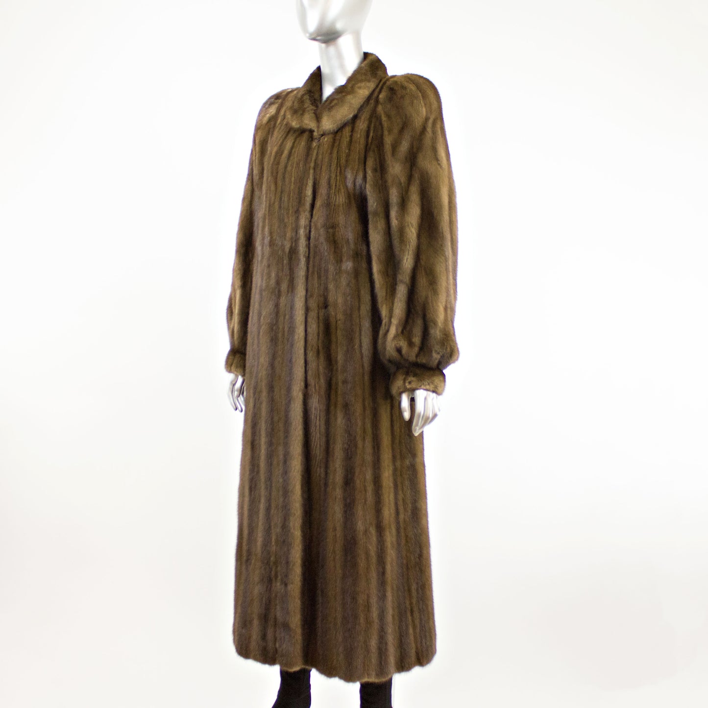 Full Length Lunaraine Mink Coat- Size M
