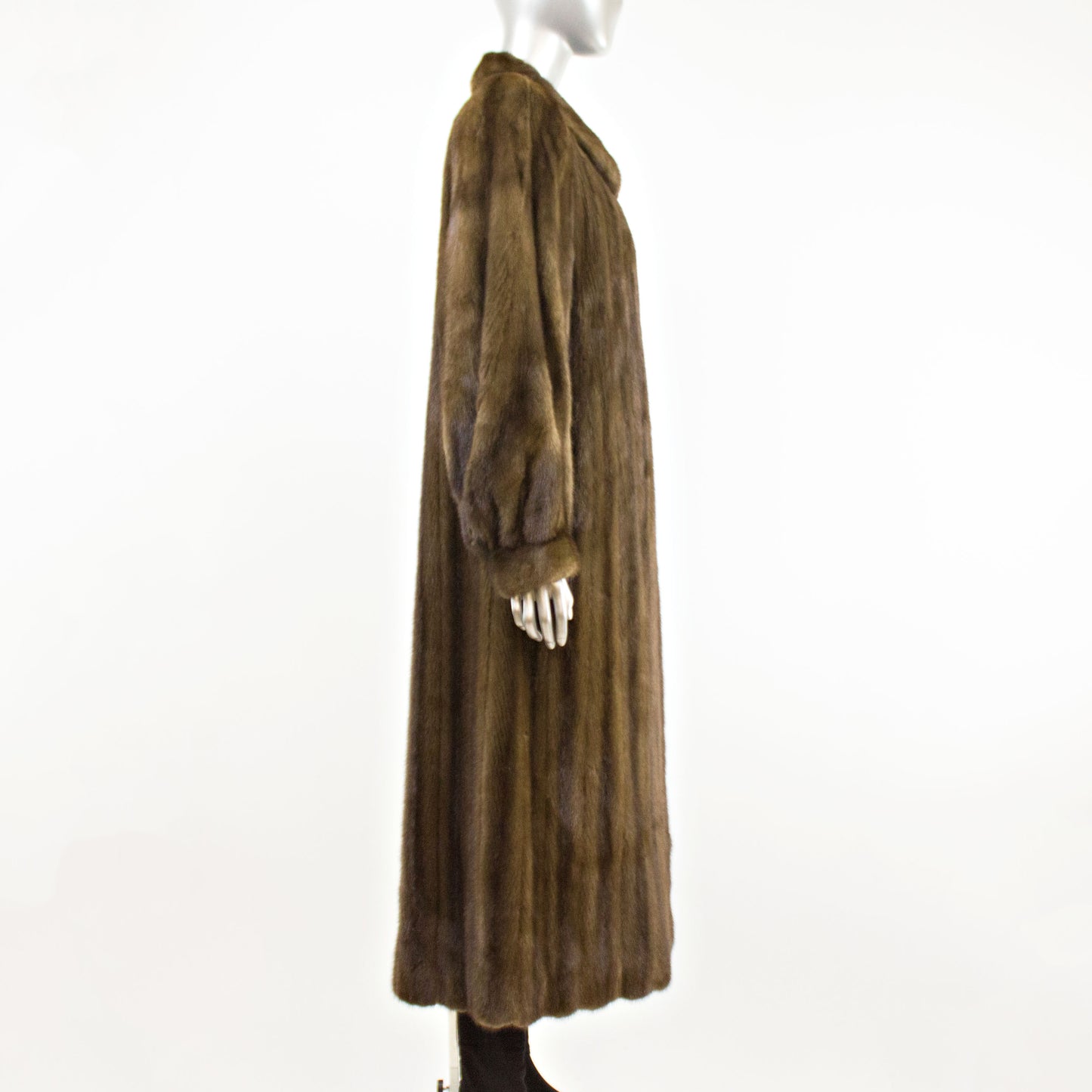 Full Length Lunaraine Mink Coat- Size M