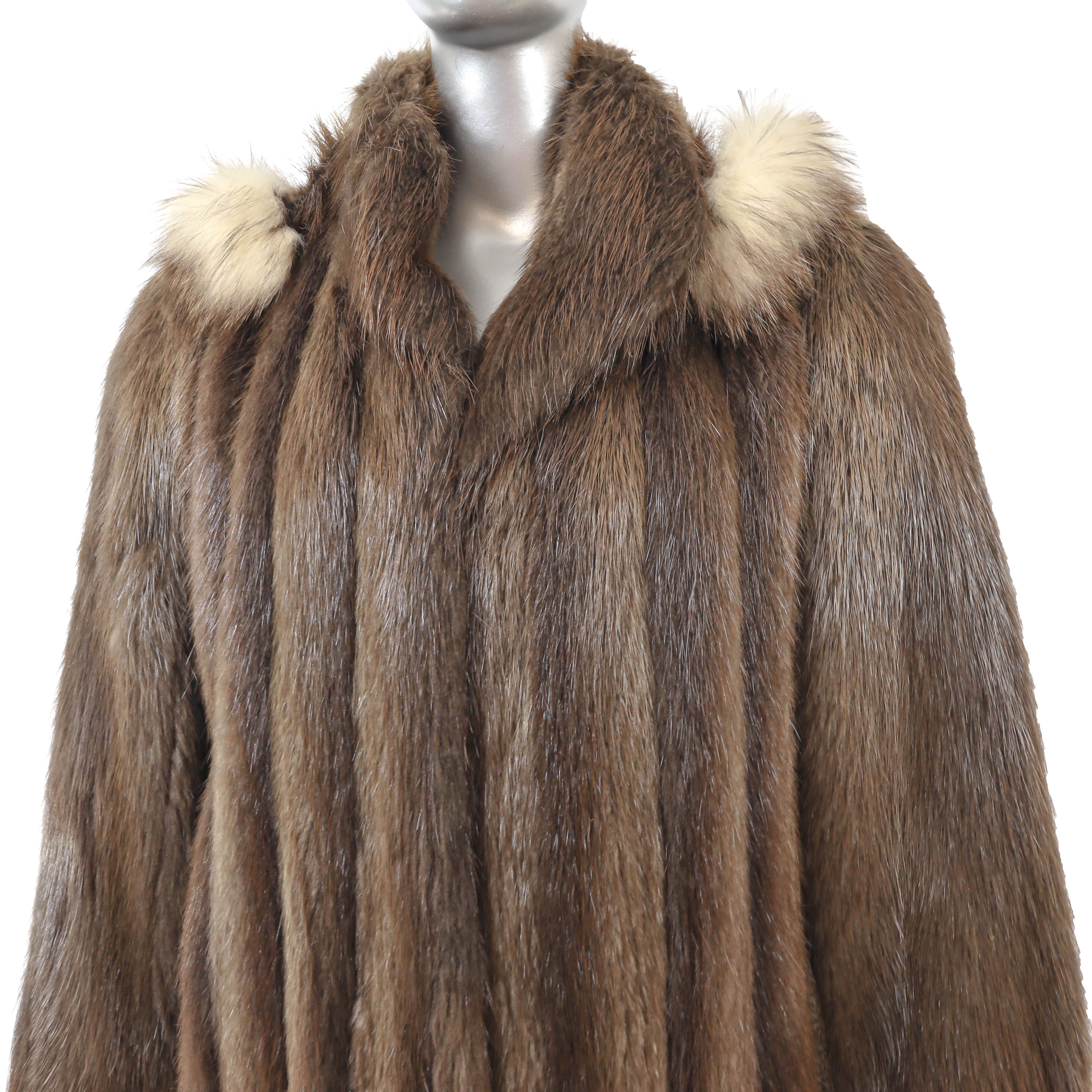 Beaver Coat with Detachable Hood- Size M – VintageFurs