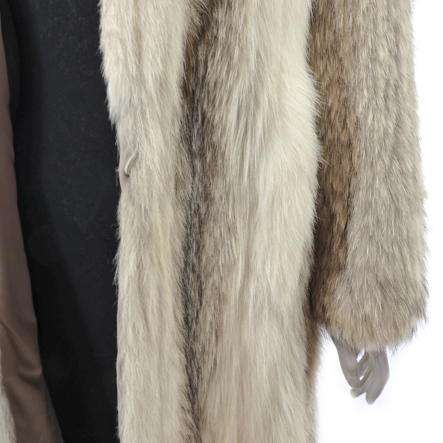 Coyote Coat- Size S