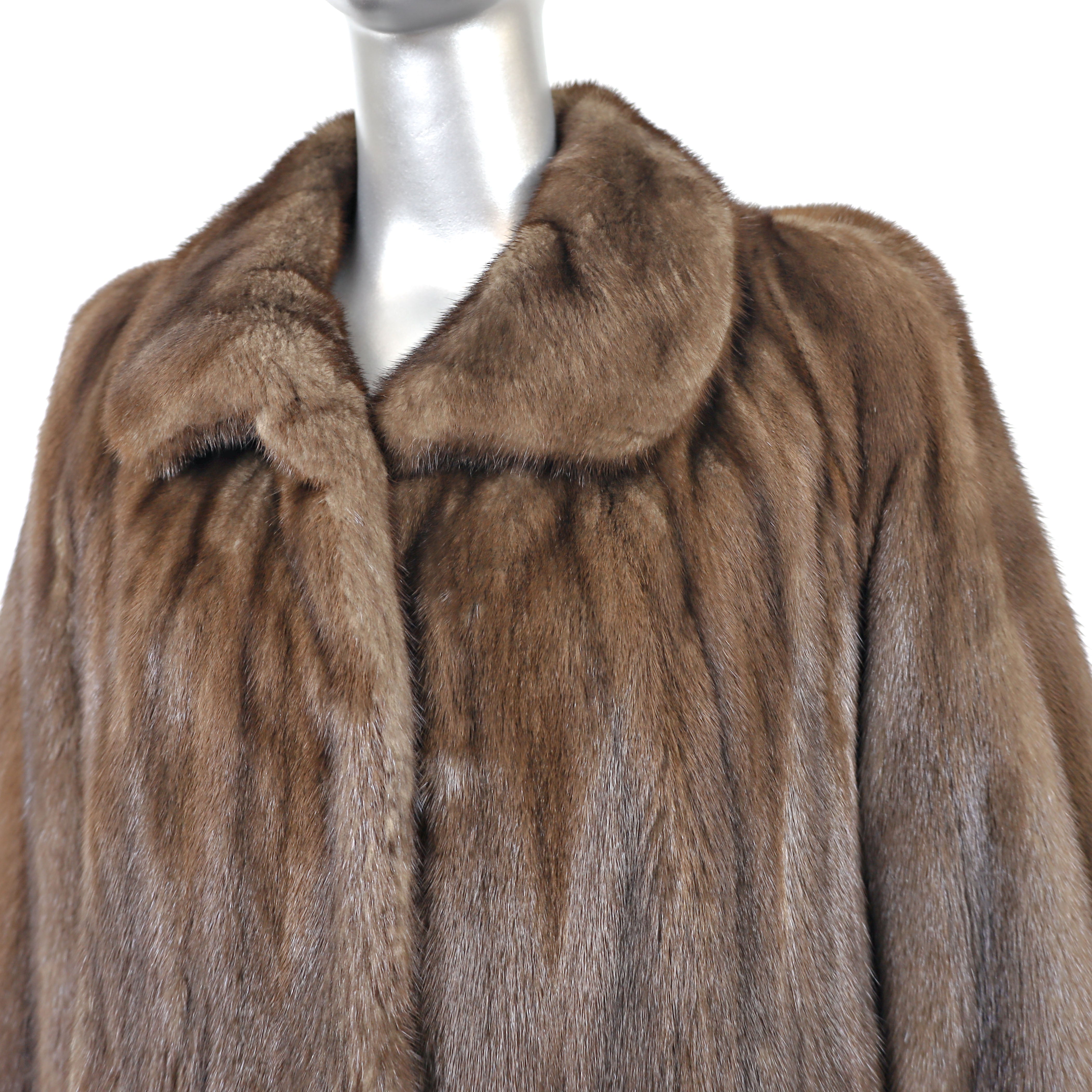 Avanti mink shop coat