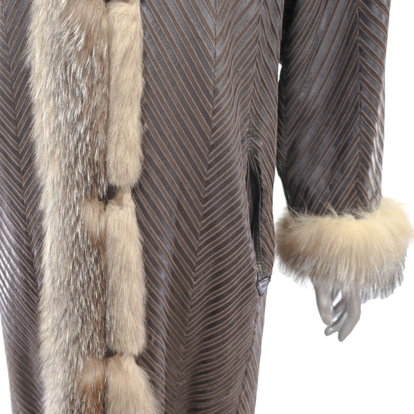 Mink Reversible Coat to Leather with Fox Trim- Size XL