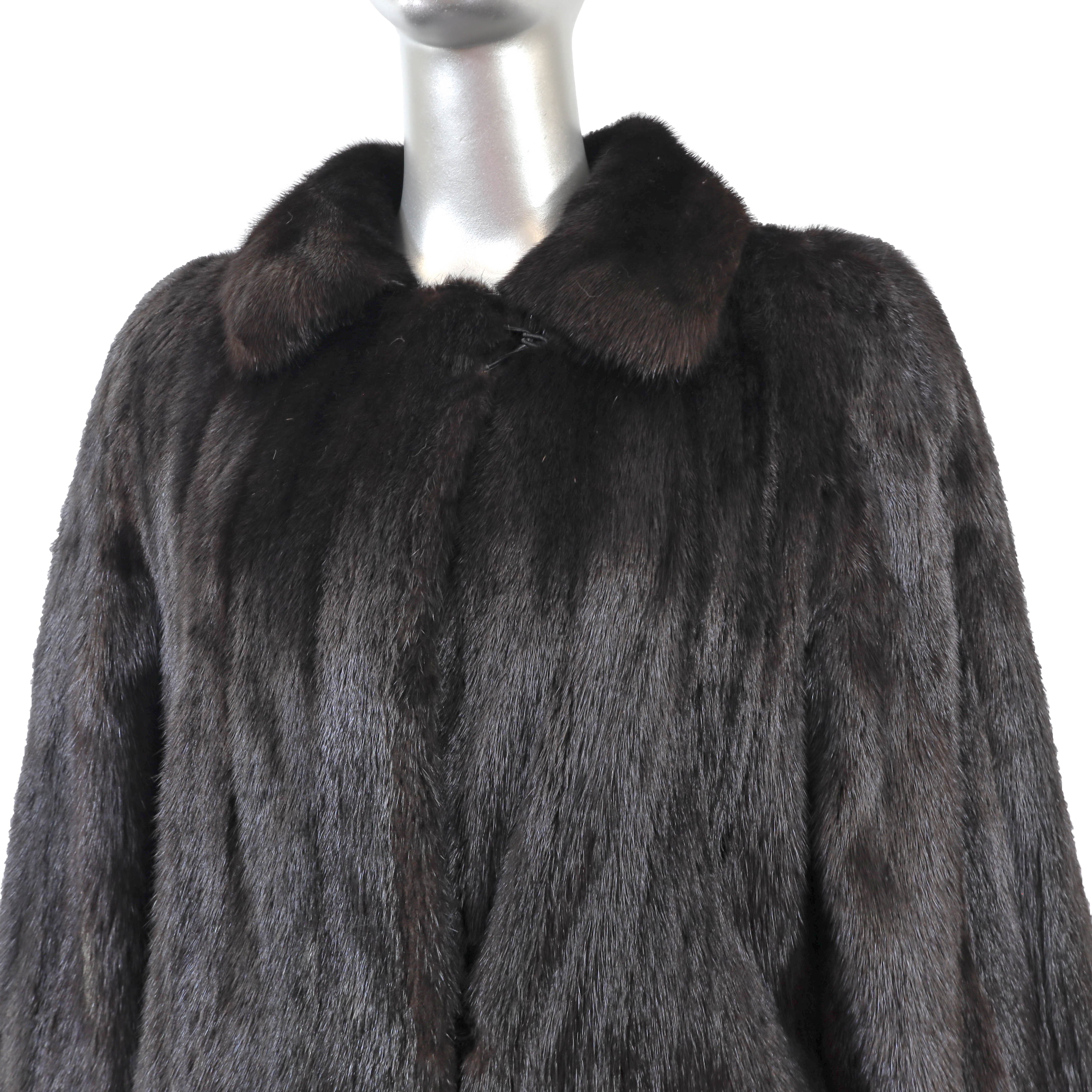 Black Mink Coat- Size M – VintageFurs