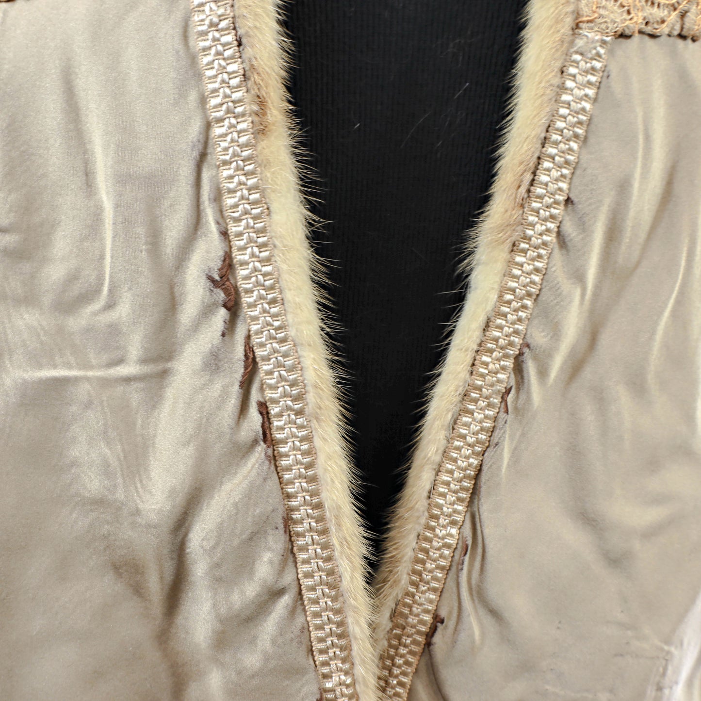 Light Brown Mink Stole- Size Free