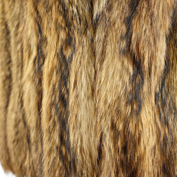 Tanuki Fur Coat - Size M - Pre-Owned