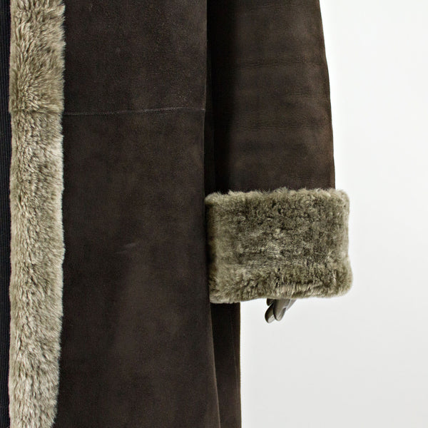 Chocolate Shearling Fur Coat with Hood - Size M