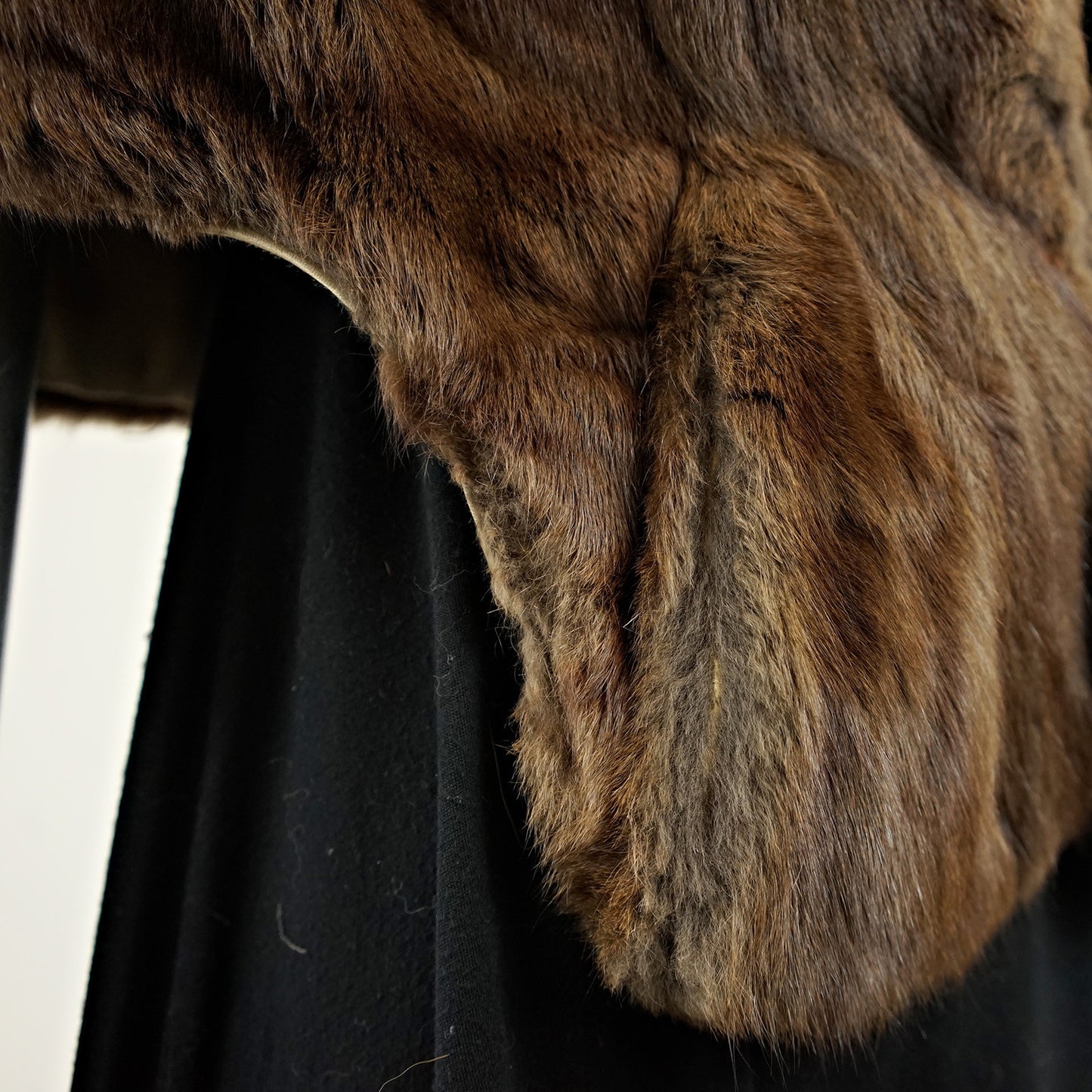 Squirrel Fur Stole - One Size Fits All - Pre-Owned