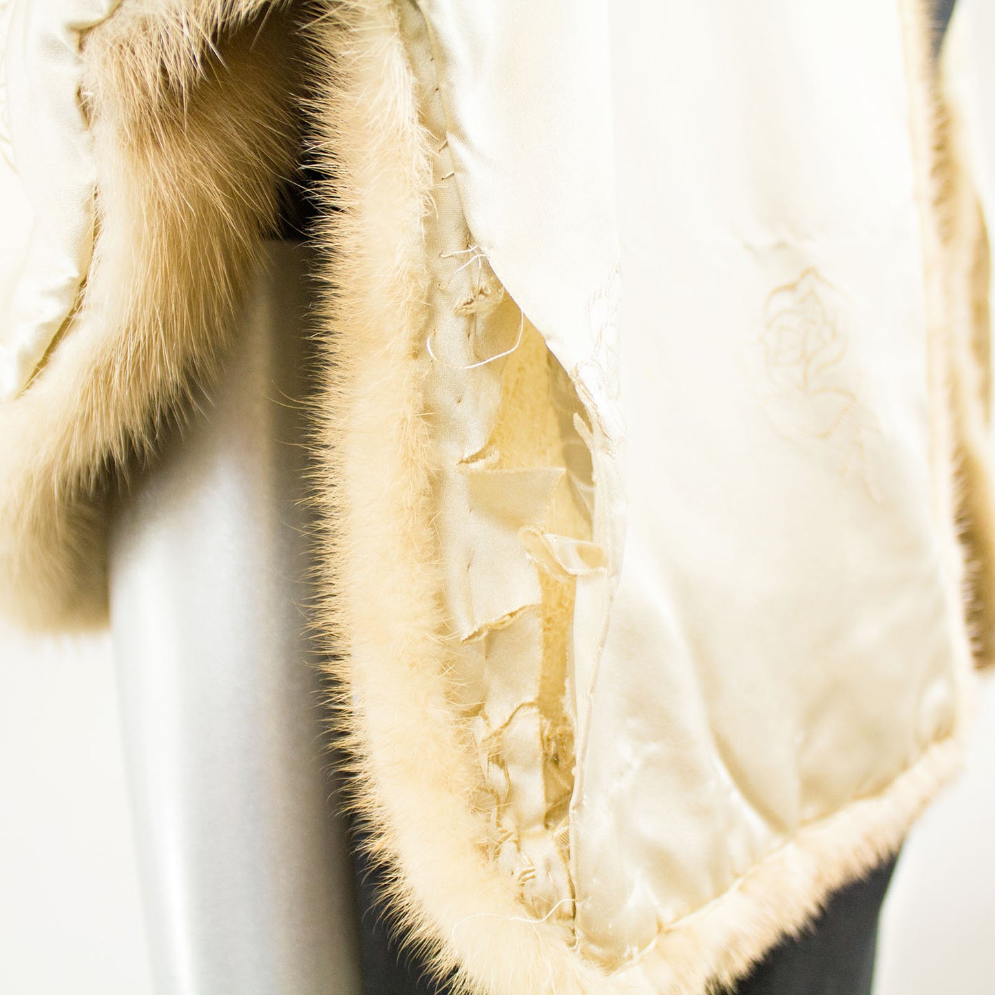 Azurine Mink Stole - Free Size