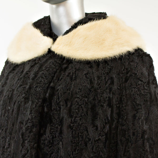 Black Lamb with Detachable Mink Collar Coat- Size XL (Vintage Furs)