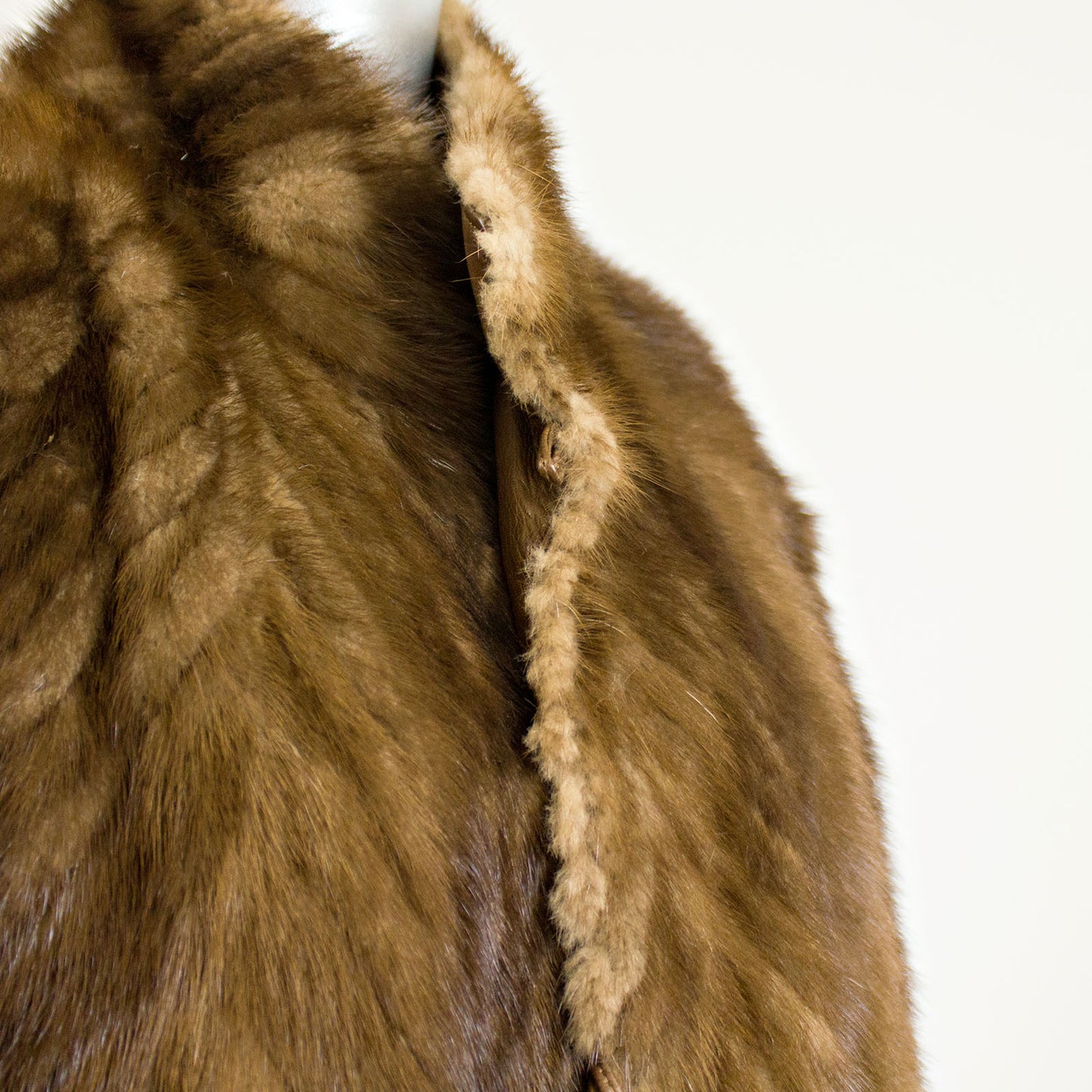 Brown V-Cut Corded Mink Coat Reversible to Leather - Size L