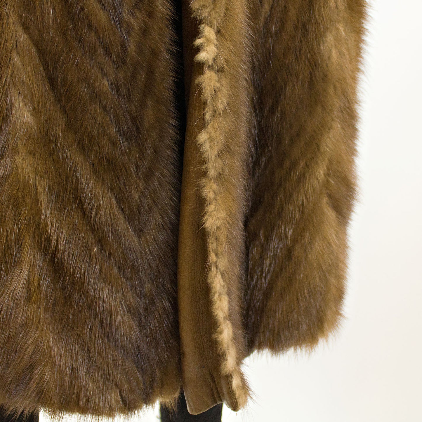 Brown V-Cut Corded Mink Coat Reversible to Leather - Size L