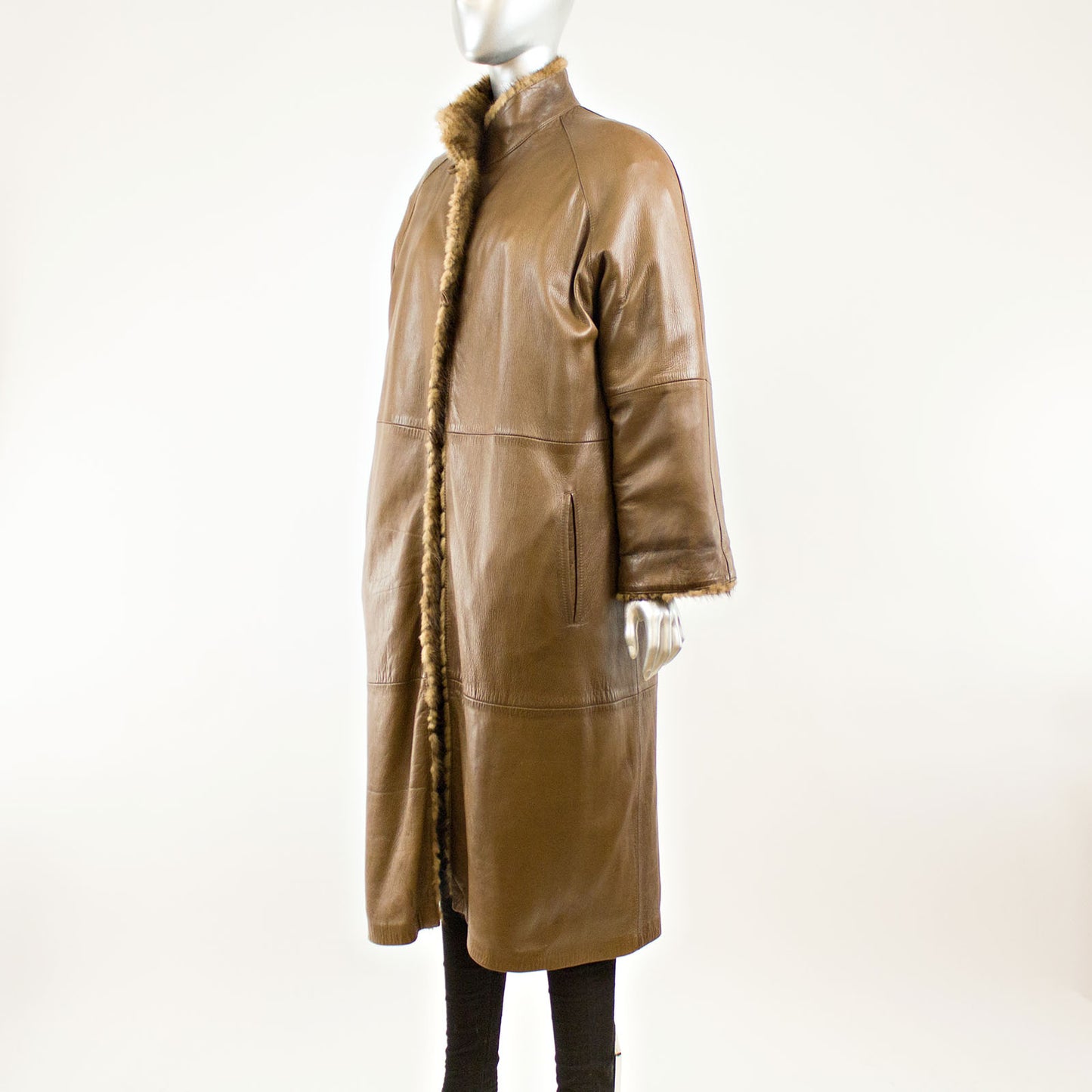 Brown V-Cut Corded Mink Coat Reversible to Leather - Size L