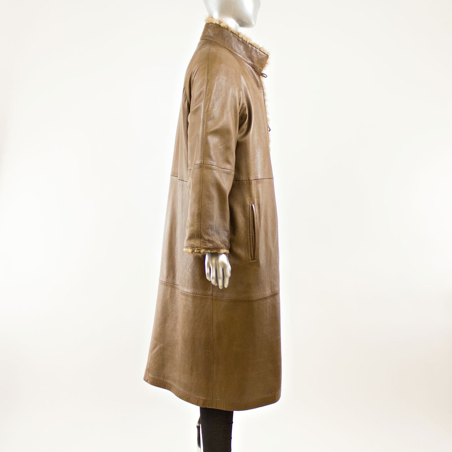 Brown V-Cut Corded Mink Coat Reversible to Leather - Size L