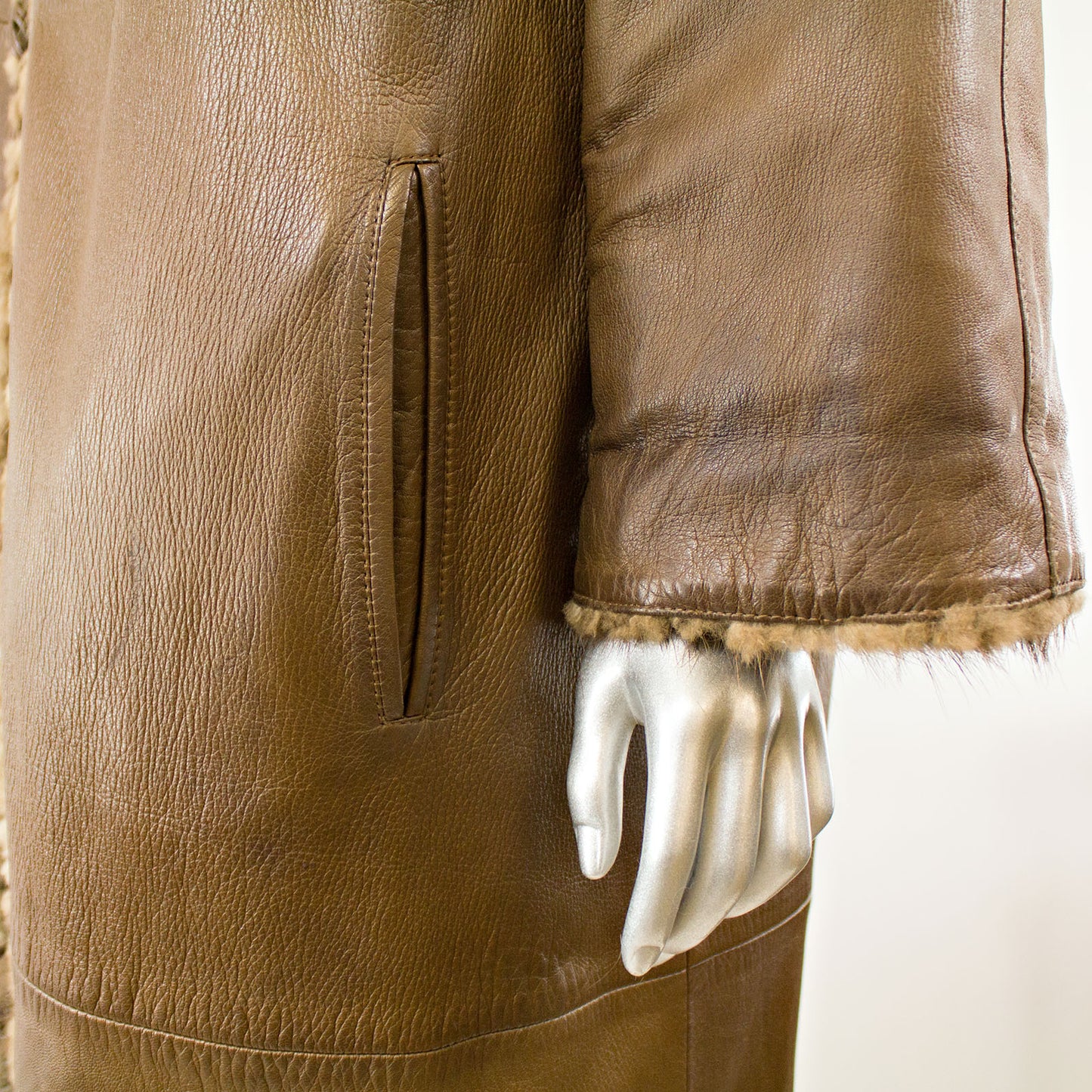 Brown V-Cut Corded Mink Coat Reversible to Leather - Size L