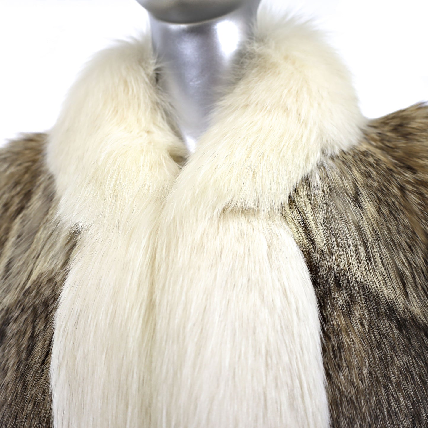Coyote Jacket with Fox Trim- Size L