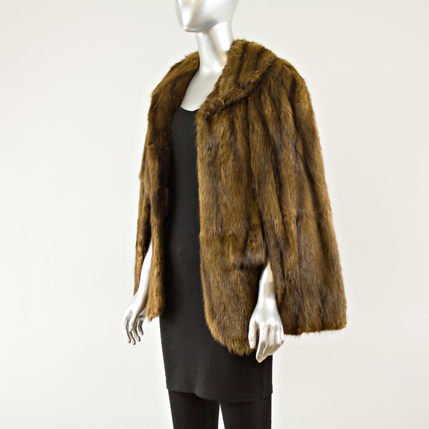 Muskrat Cape - Size Free