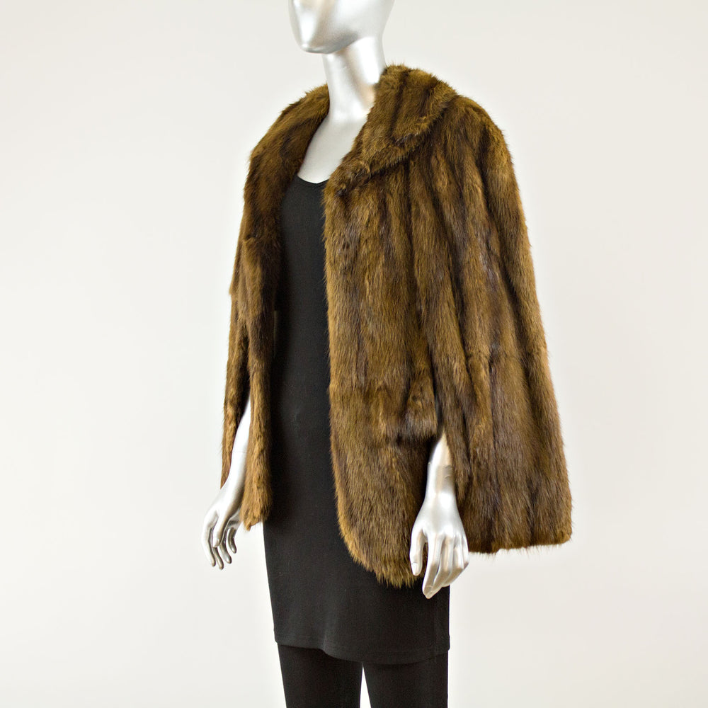Muskrat Cape - Size Free (M) ( Vintage Furs)